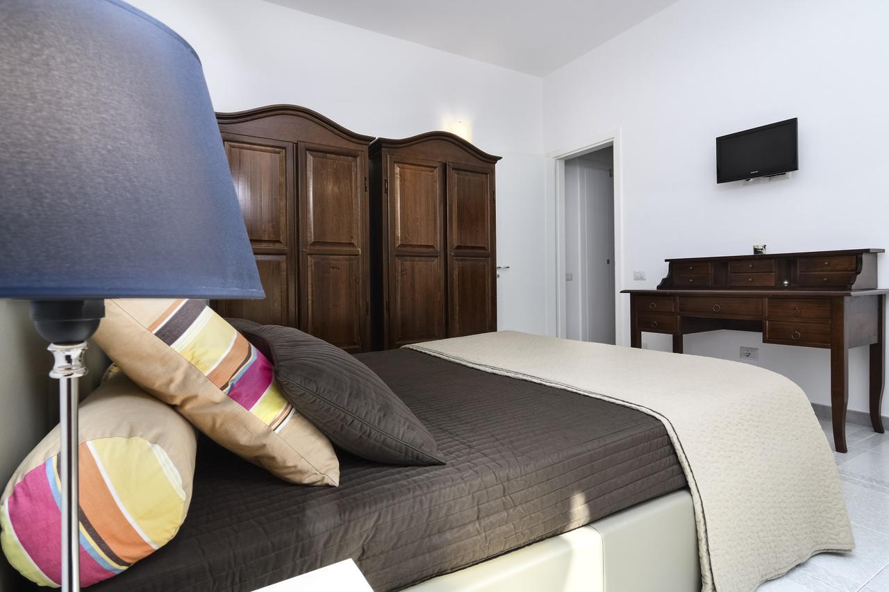 B&B Villa Genny A Pochi Passi Dal Mare San Cataldo  Extérieur photo