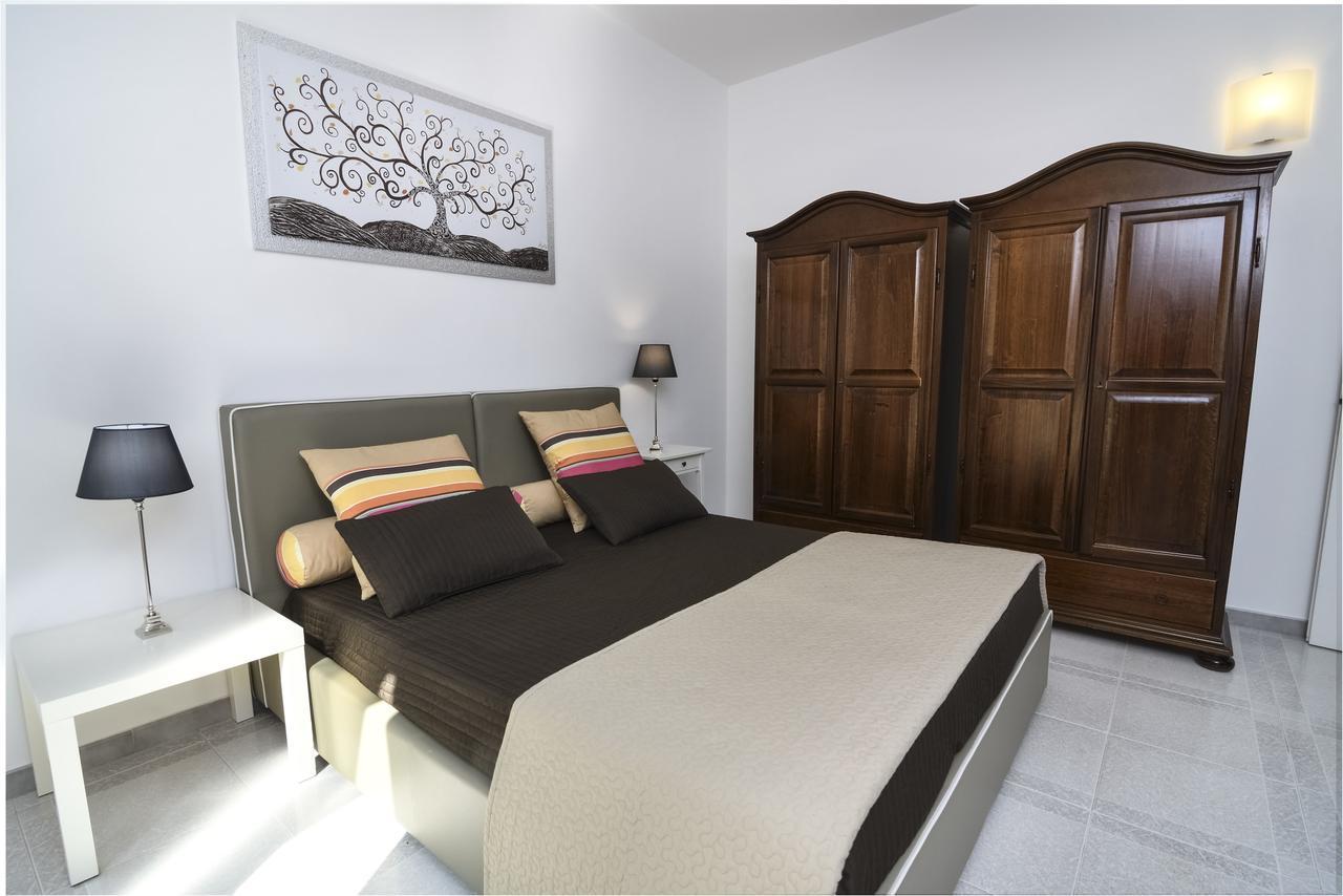 B&B Villa Genny A Pochi Passi Dal Mare San Cataldo  Extérieur photo